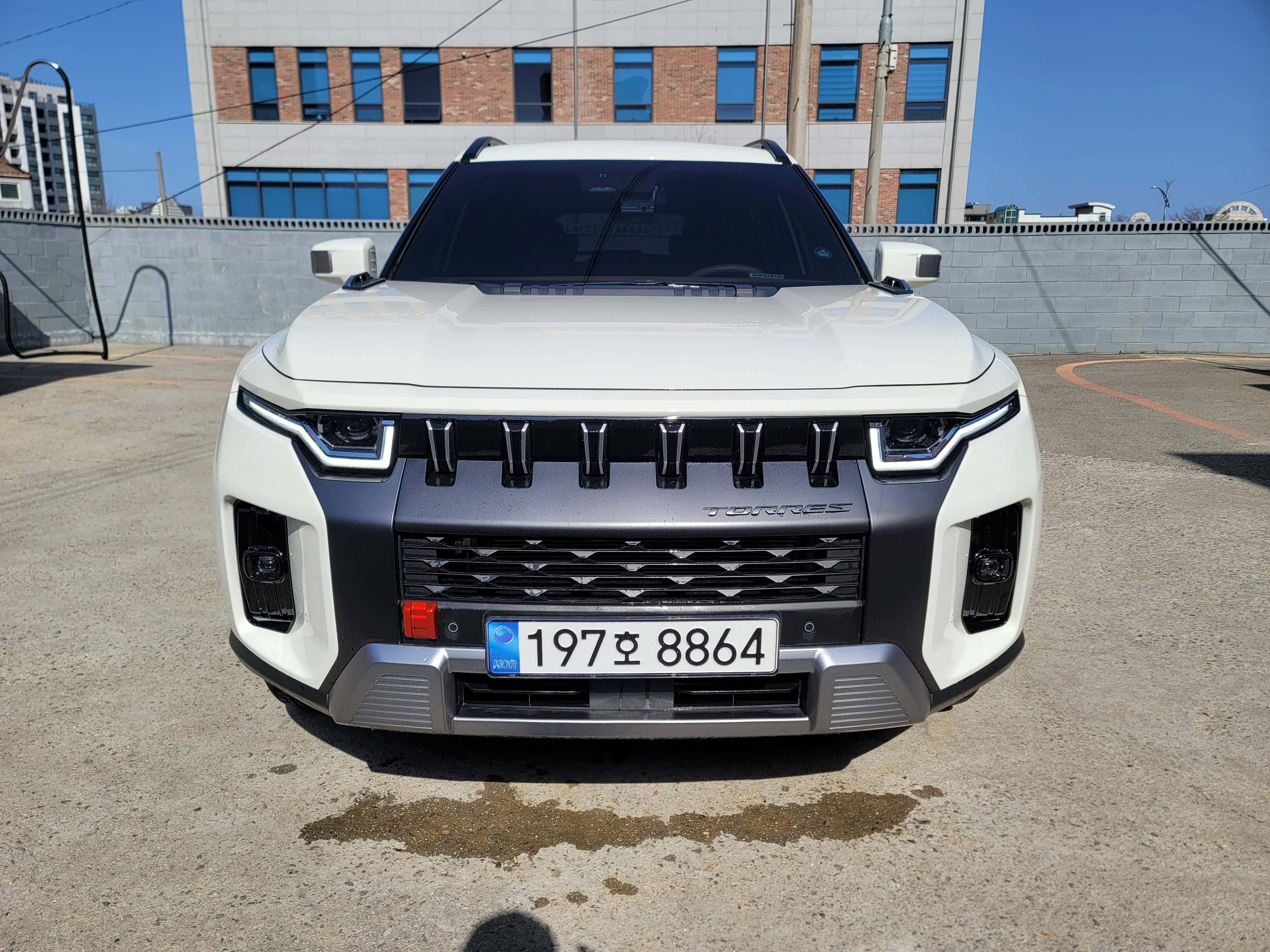 KG모빌리티(쌍용) 토레스 1.5 GDI 터보 4WD T7 대표 이미지