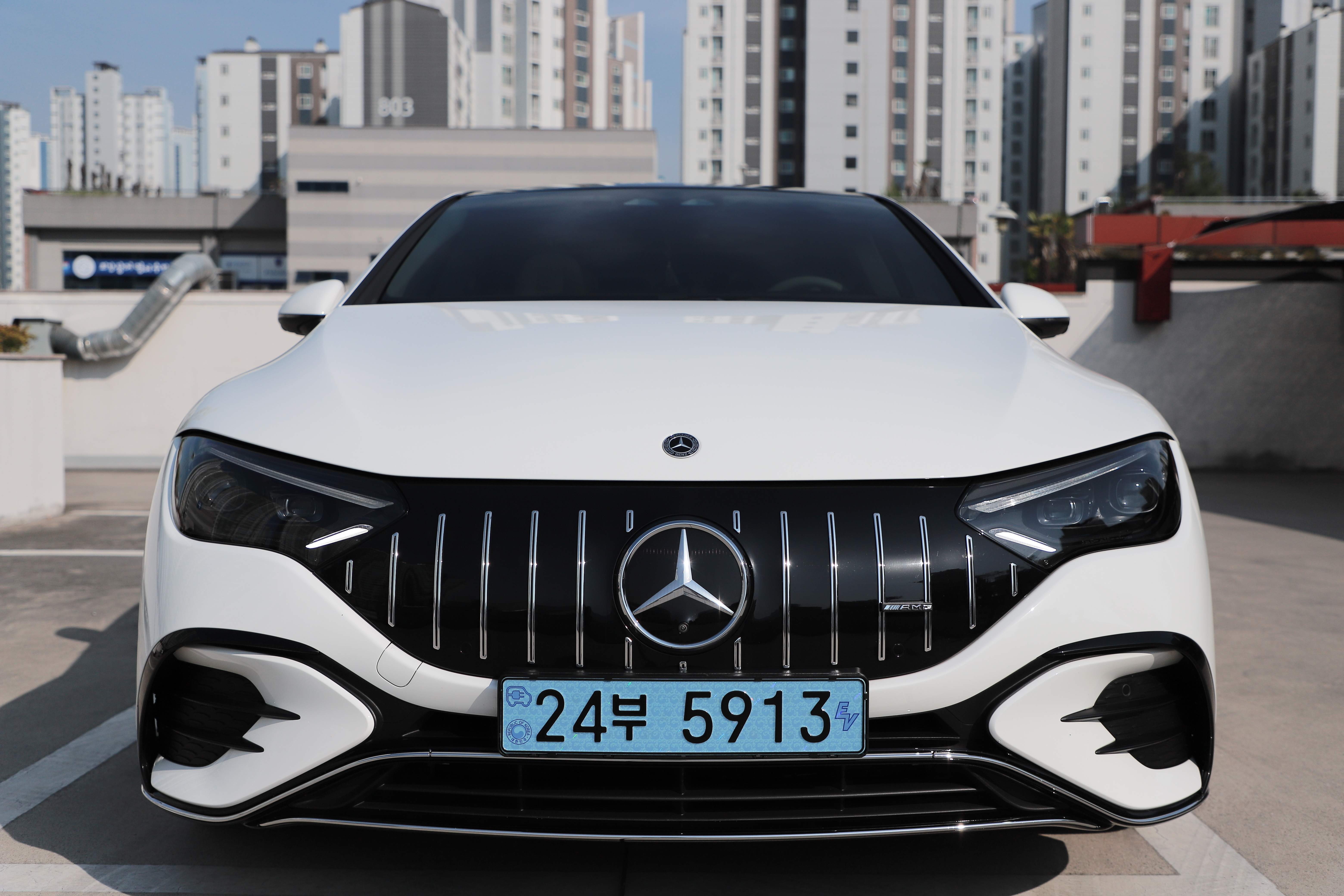 벤츠 EQE 350 4MATIC 대표 이미지