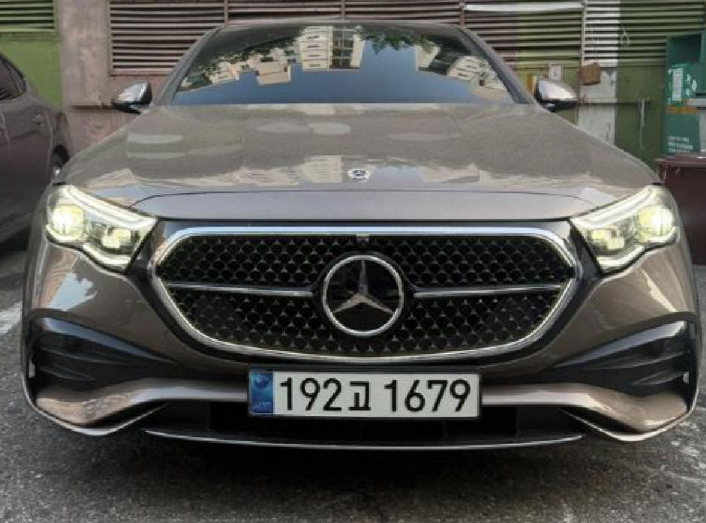 벤츠 E클래스(6세대) E300 4MATIC AMG 라인