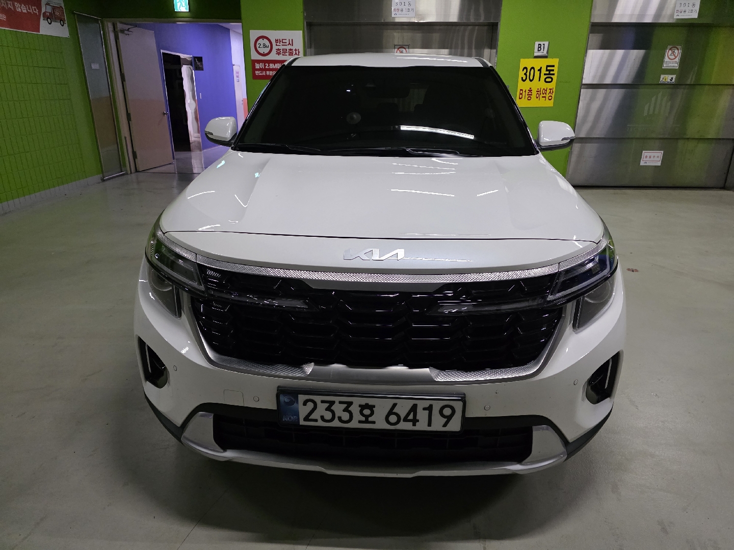 기아 더 뉴셀토스 1.6 가솔린 터보 2WD 프레스티지 대표 이미지