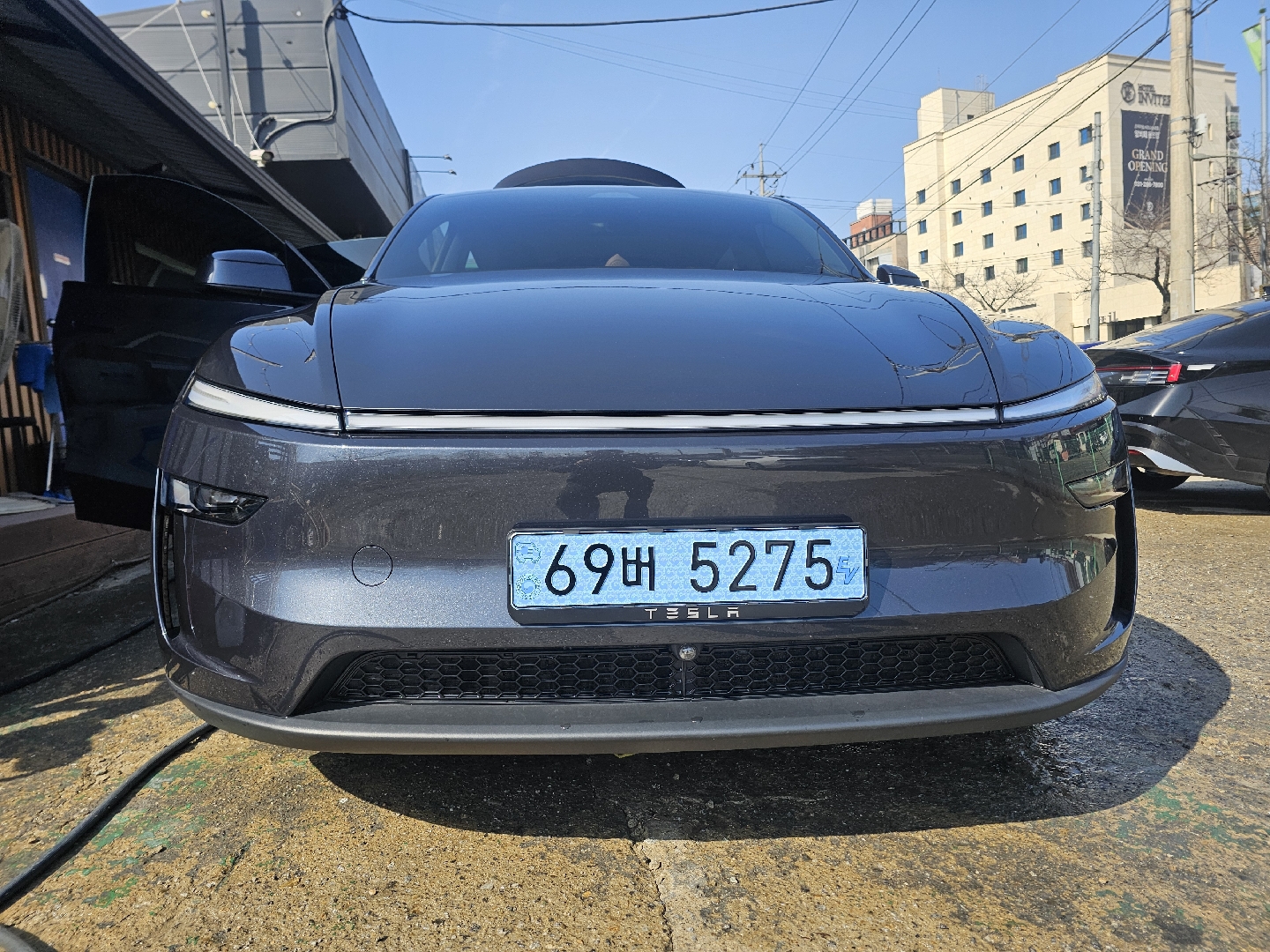 테슬라 모델 Y AWD Long Range 대표 이미지