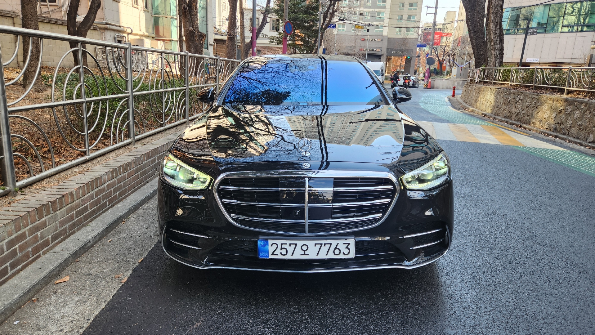 벤츠 S클래스(7세대) S500L 4MATIC 대표 이미지