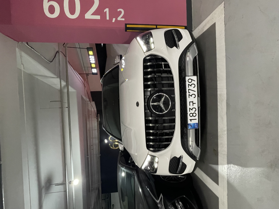벤츠 GLE클래스(4세대) GLE 350 4MATIC 대표 이미지