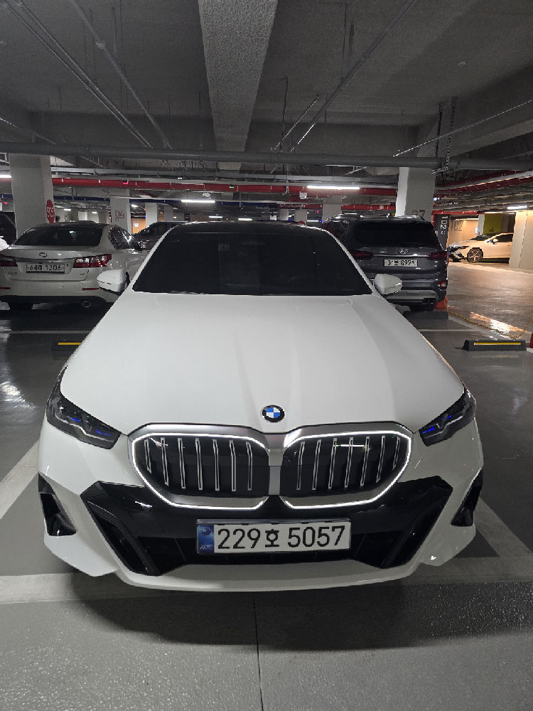 BMW 5시리즈(8세대) 520i M Sport